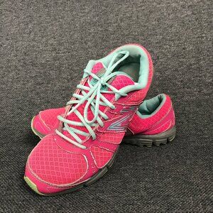New Balance Shoes Womens Size 7 B Athletic Running Training Pink 550 V3 Sneakers